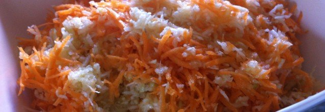 Cabbage carrot salad