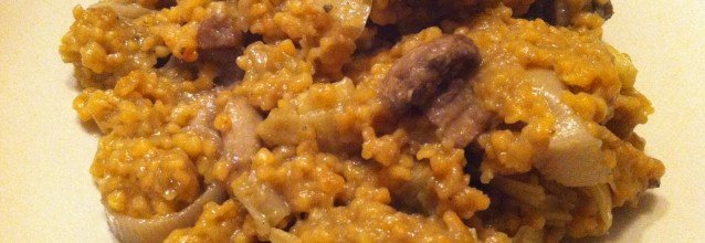Trahana with leeks and mushrooms